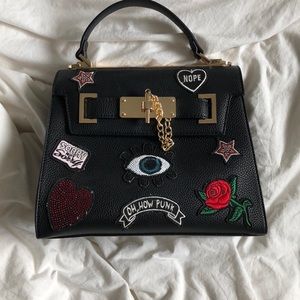 EMBROIDERED BAG